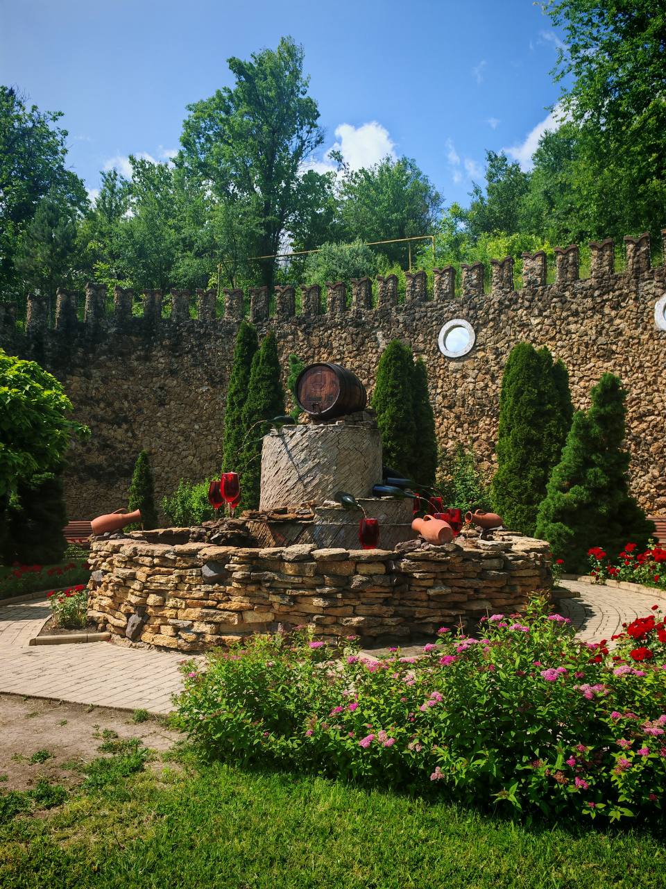 Mileștii Mici Tour (The World’s Largest Wine Cellar)